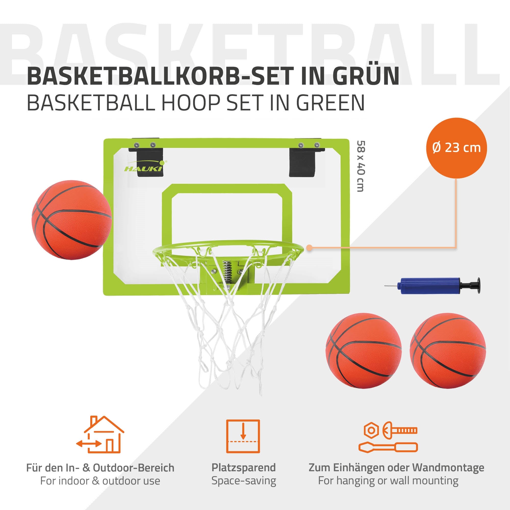 Basketballkorb-Set in Grün mit zwei Bällen und Zubehör auf weißem Hintergrund.