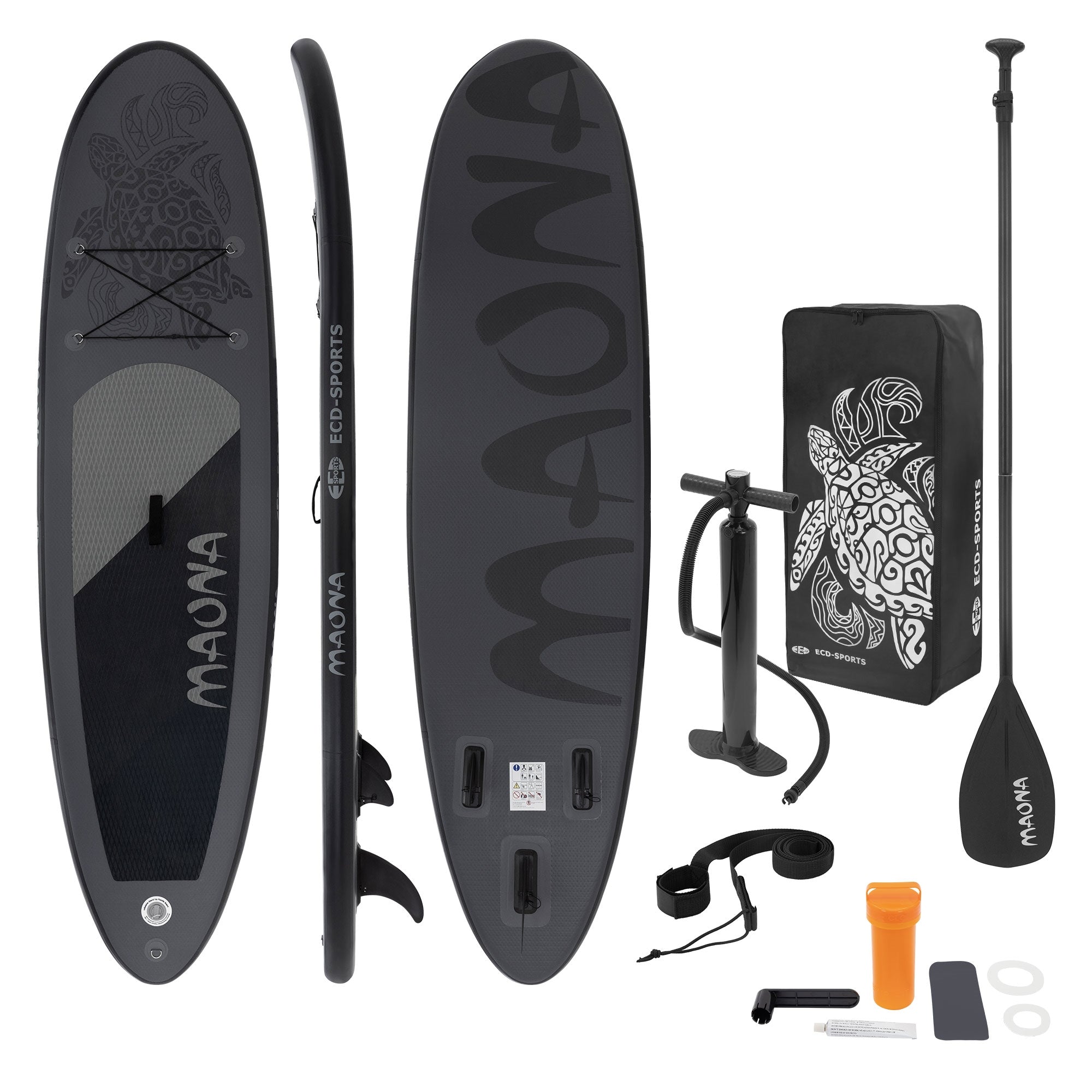 Fekete álló paddle board kiegészítőkkel fehér háttér előtt.