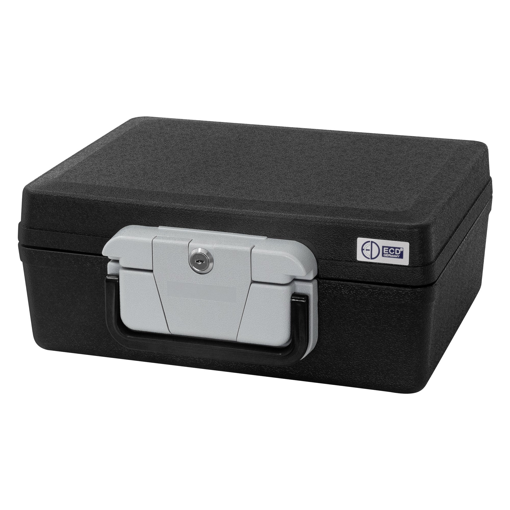Caja de almacenamiento negra cerrada sobre un fondo blanco.