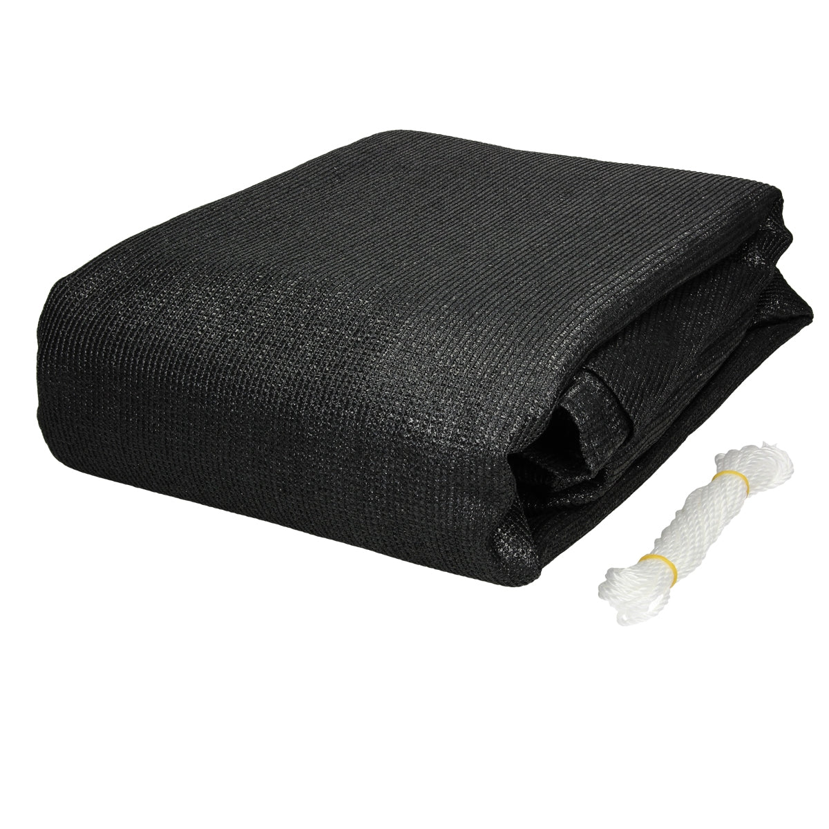 Tissu noir plié à côté d'une corde blanche.