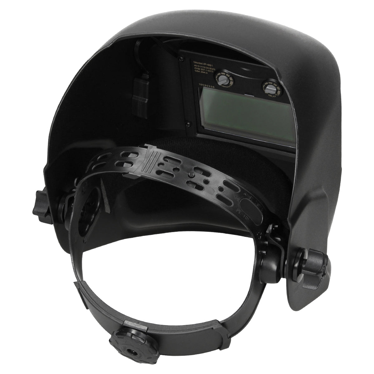 Un casque noir avec une fenêtre de vision et une sangle de tête réglable.