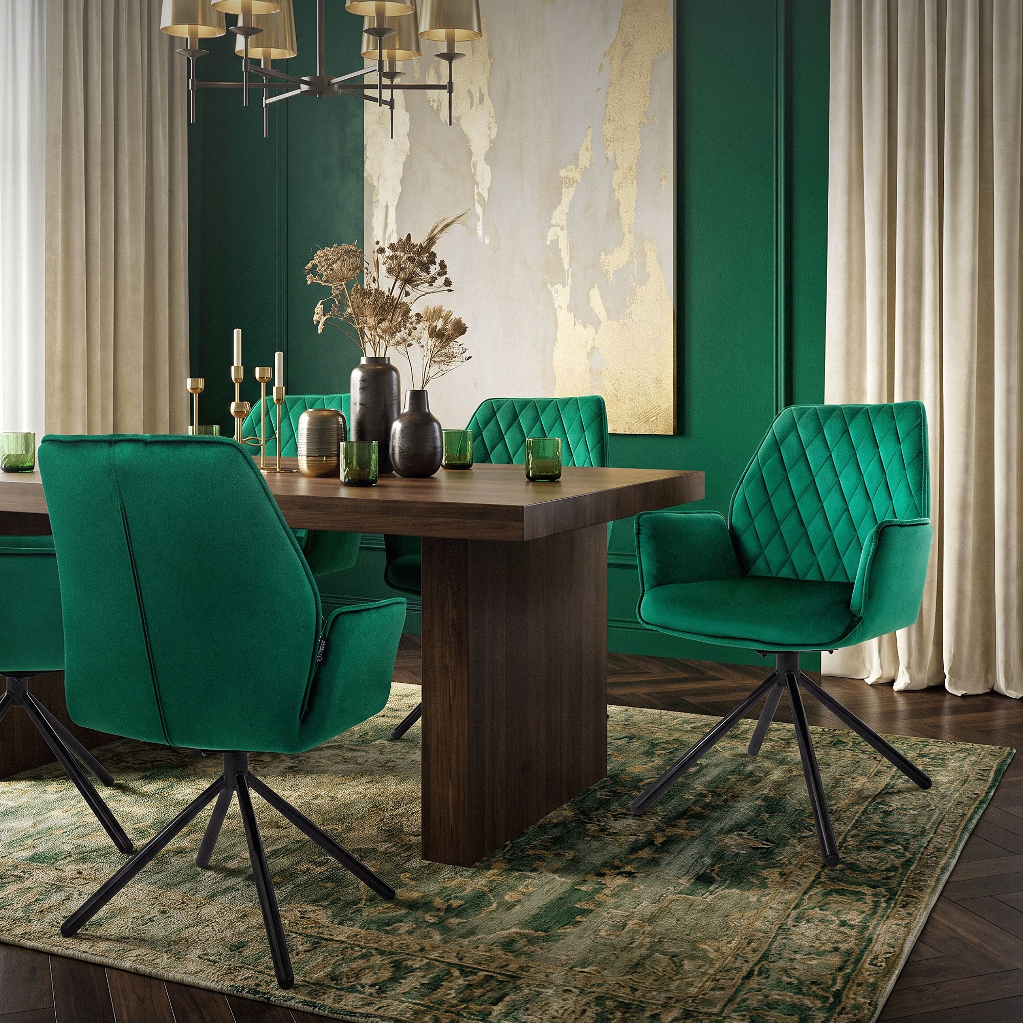 Esszimmer mit grünem Teppich, Tisch und Stühlen in einem modernen Raum.