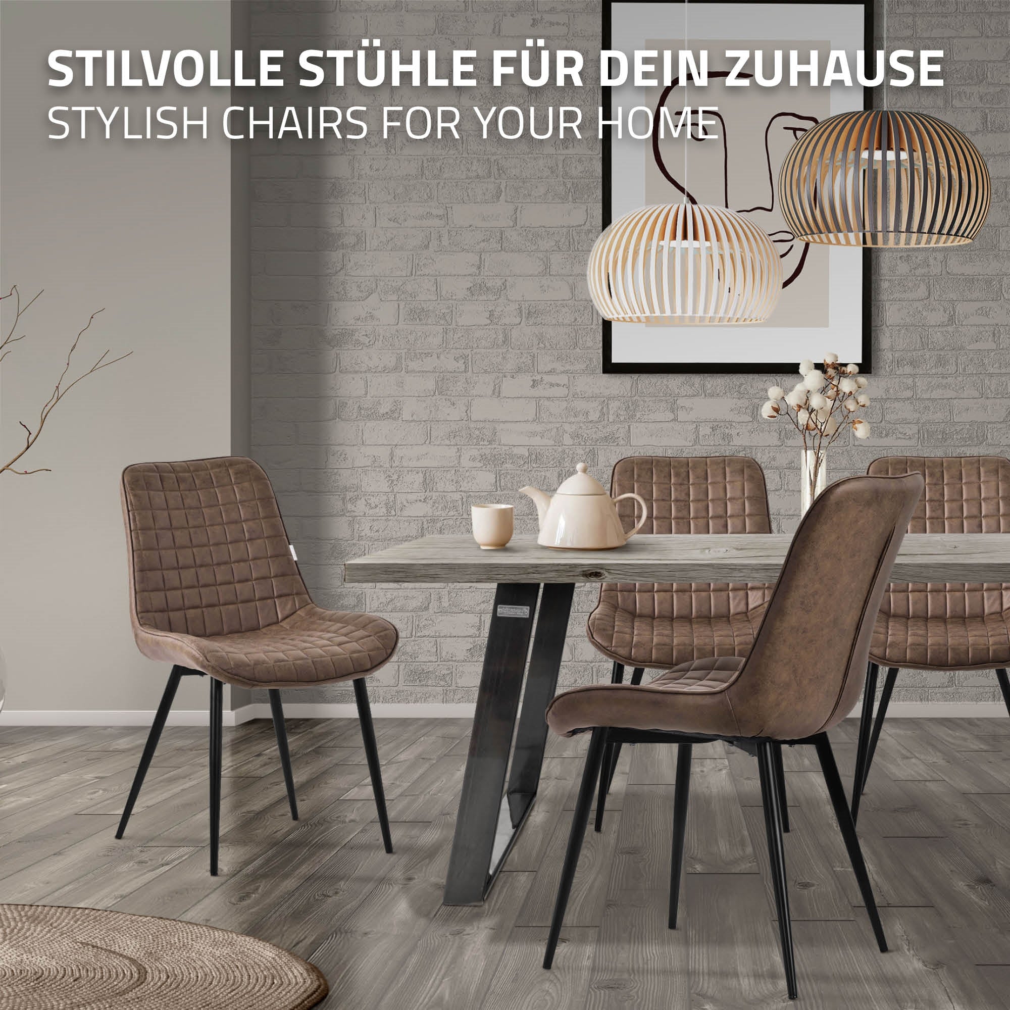 Ein Essbereich mit einem runden Tisch und vier Stühlen, dekoriert mit einer Vase und Geschirr.