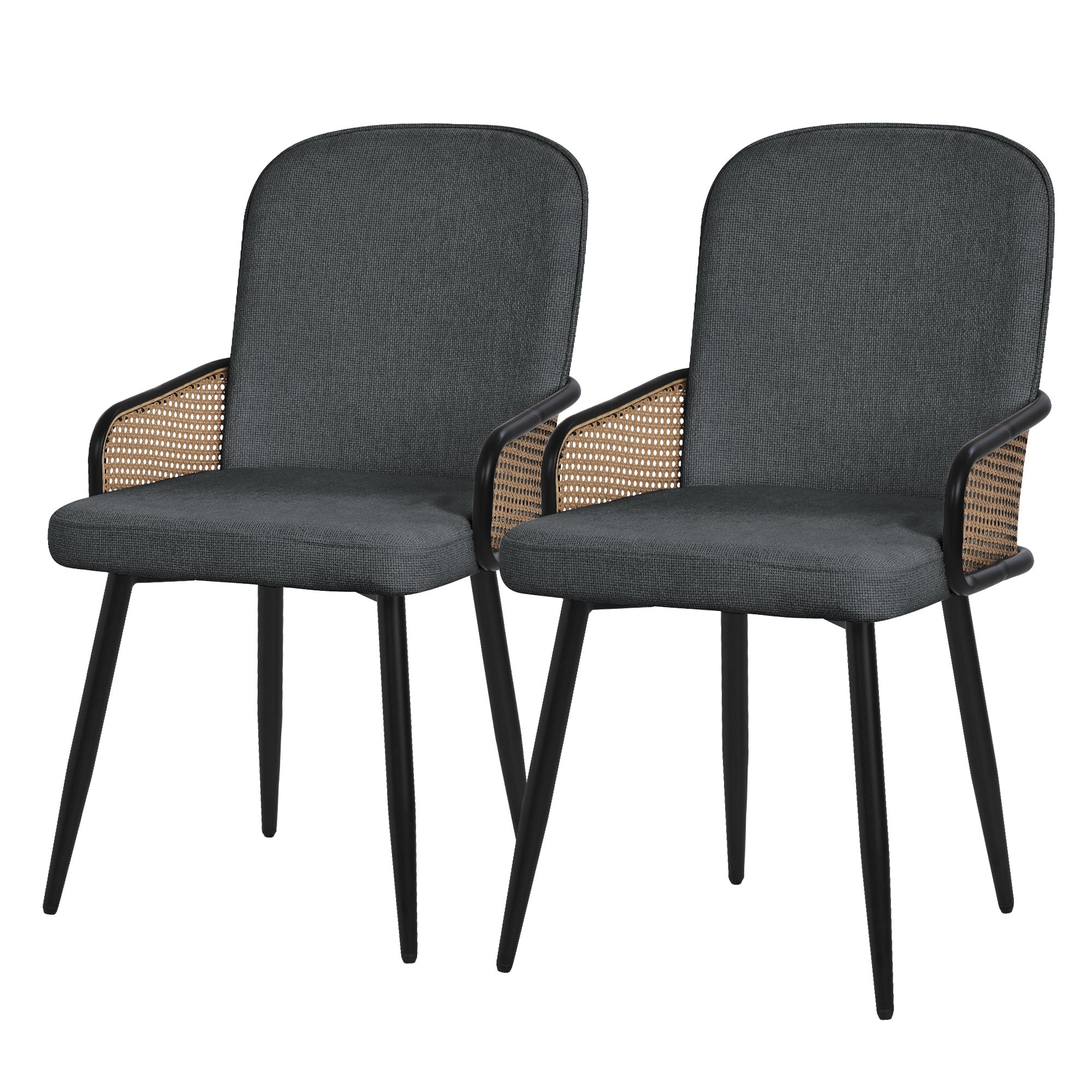 Deux chaises avec un revêtement en tissu noir et des accoudoirs tressés.