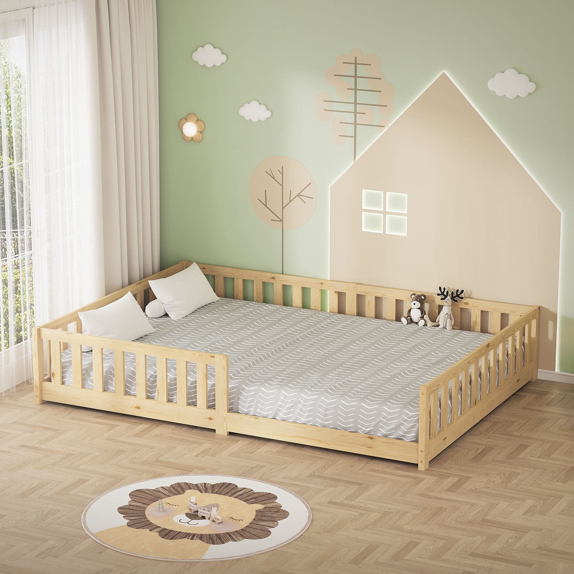 Lit d'enfant en bois blanc avec matelas et sommier à lattes.