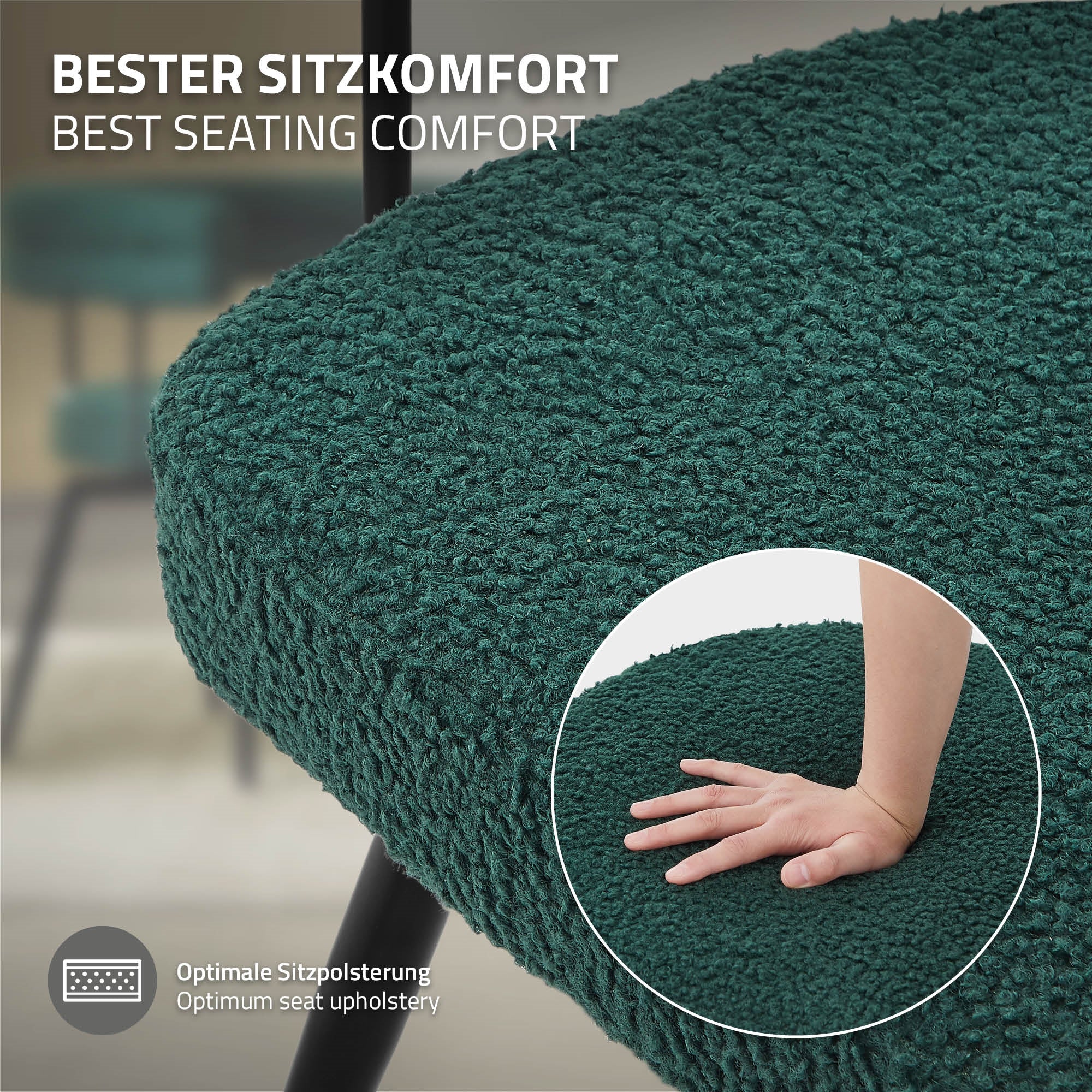 Nahaufnahme eines grünen Stuhls mit Hand, die die Polsterung testet.