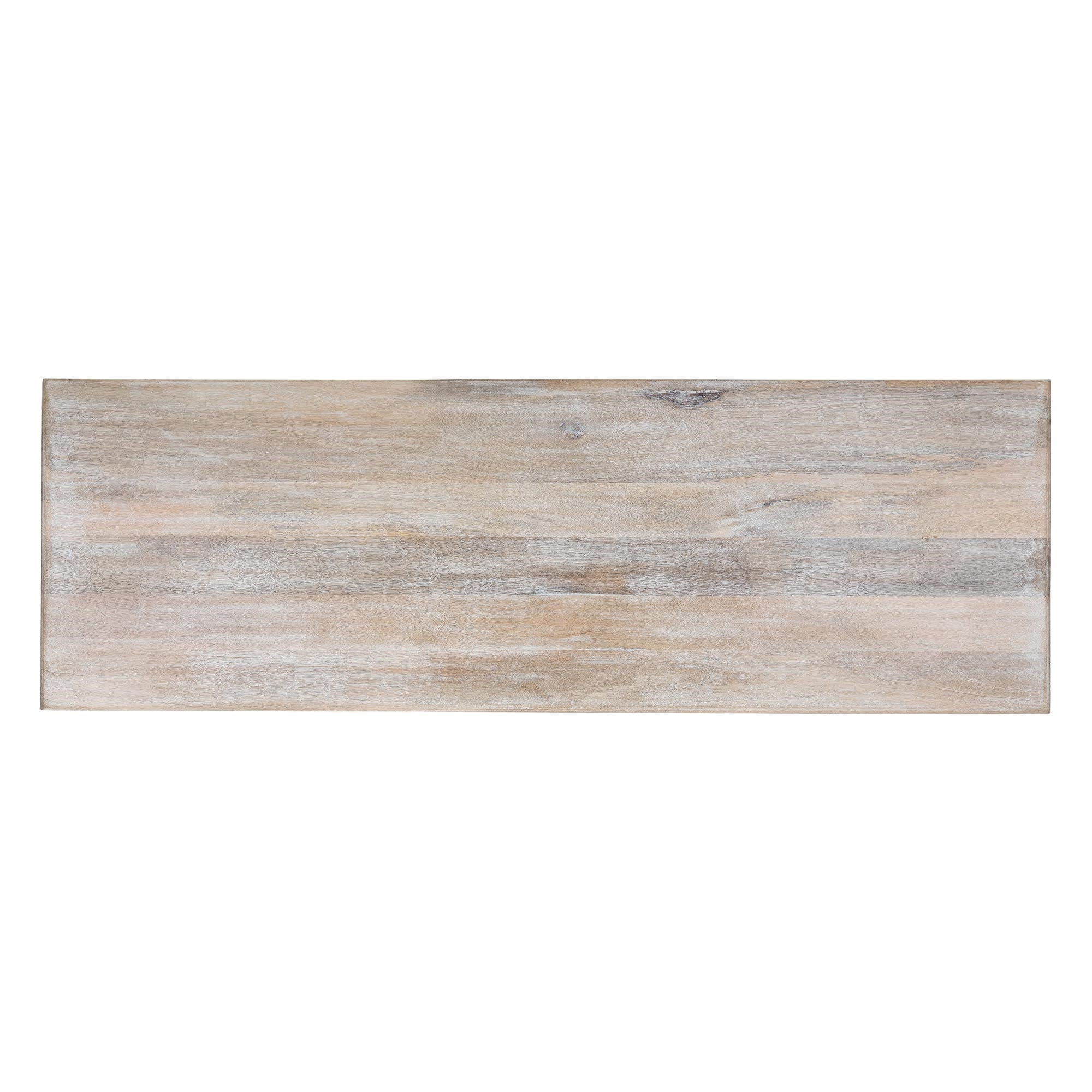 Holzplatte in hellen Farbtönen, mit einer glatten Oberfläche.