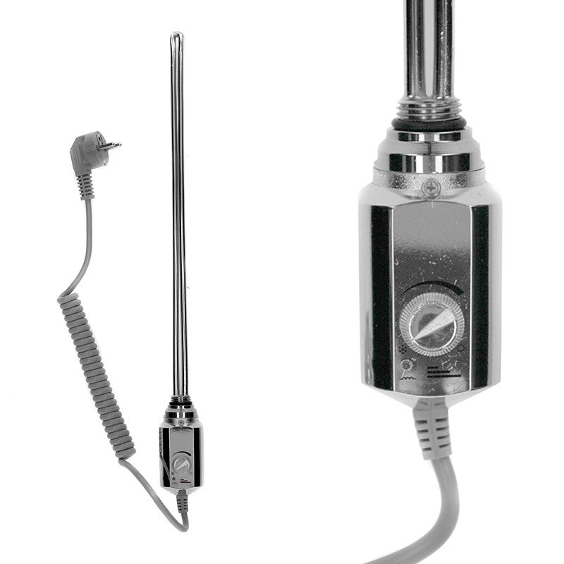 Heizstab mit glänzendem Chromfinish, Kabel und Stecker, auf weißem Hintergrund.