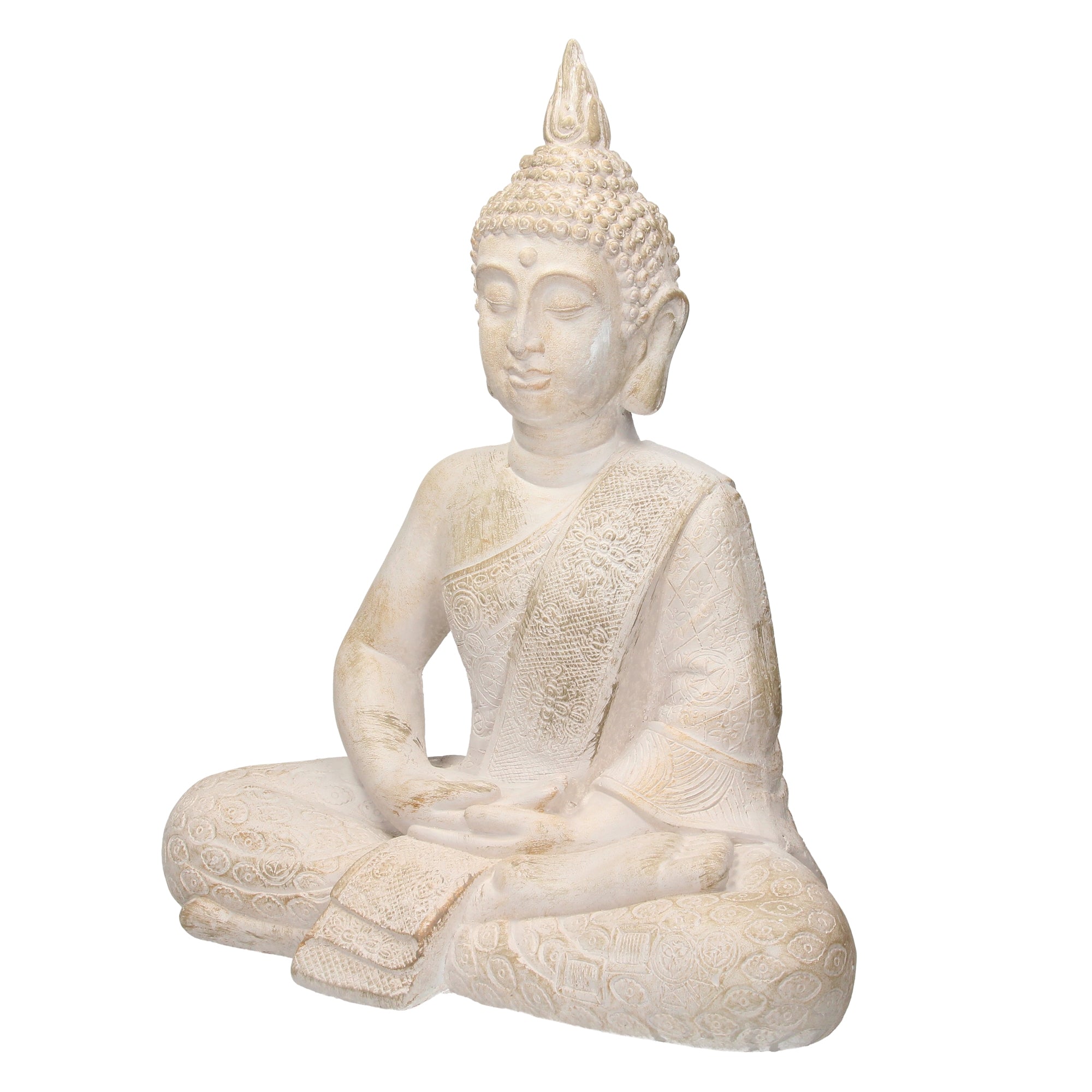Weiße Buddha-Statue sitzt mit gefalteten Händen auf einem Sockel.