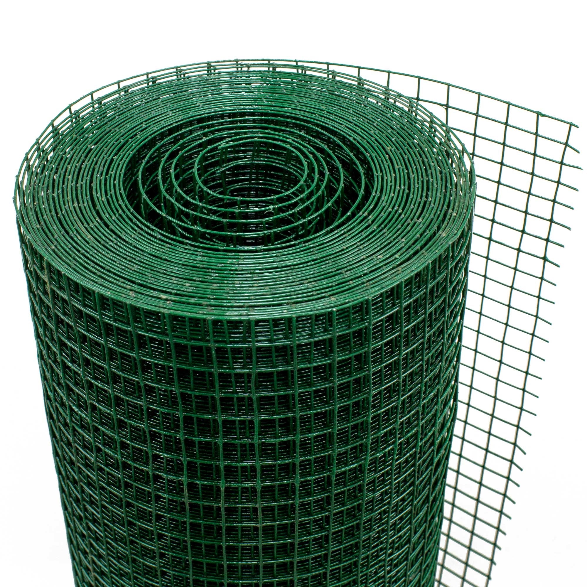 Rouleau de fil vert, partiellement déroulé.