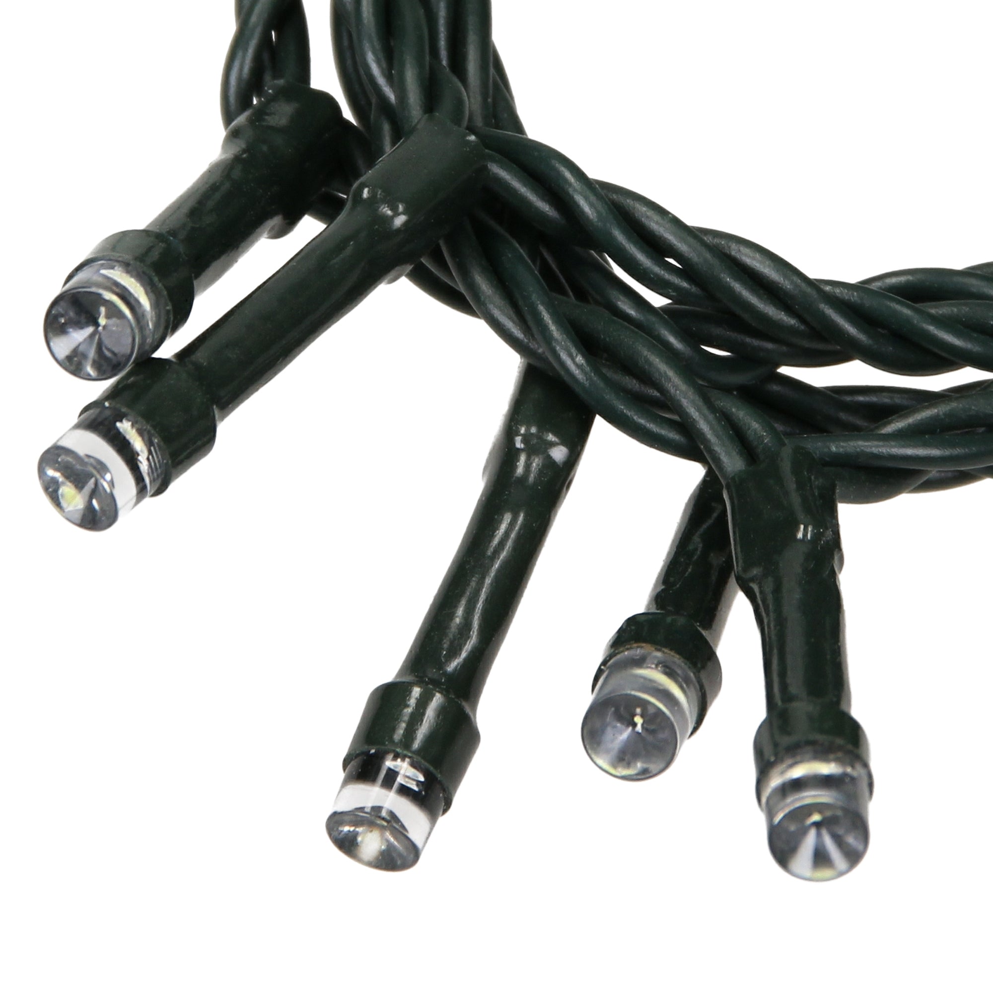 Algunos cables verdes con luces, visibles en los extremos.