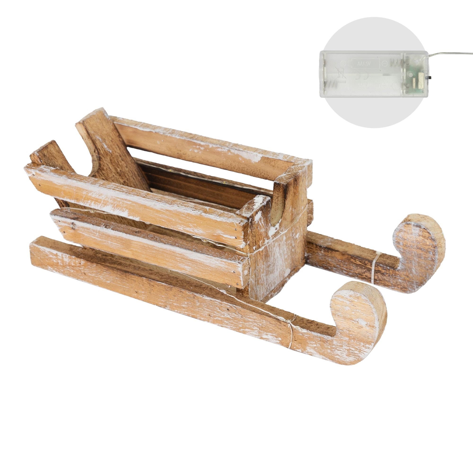 Ein Holzschlitten mit einer transparenten Stromquelle im Hintergrund.