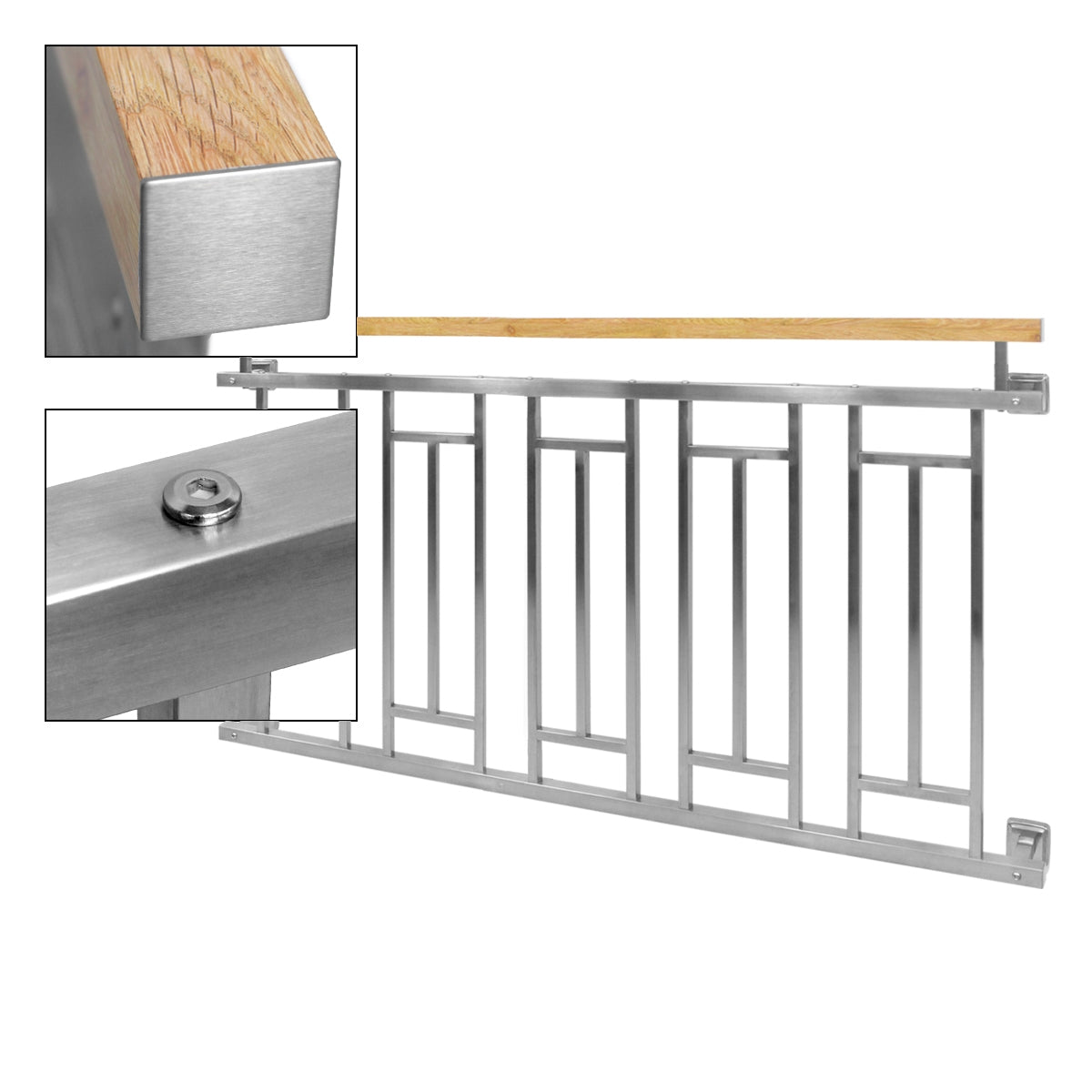 Ringhiera in ferro con rivestimento in legno e motivo decorativo.
