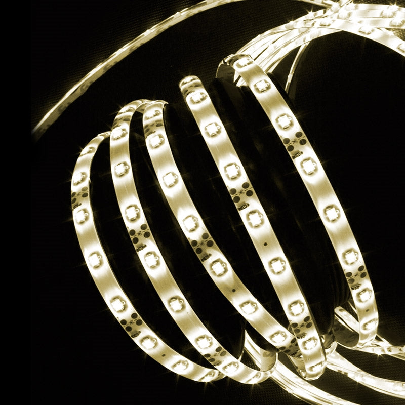 Diverse strisce LED disposte a spirale su sfondo nero.