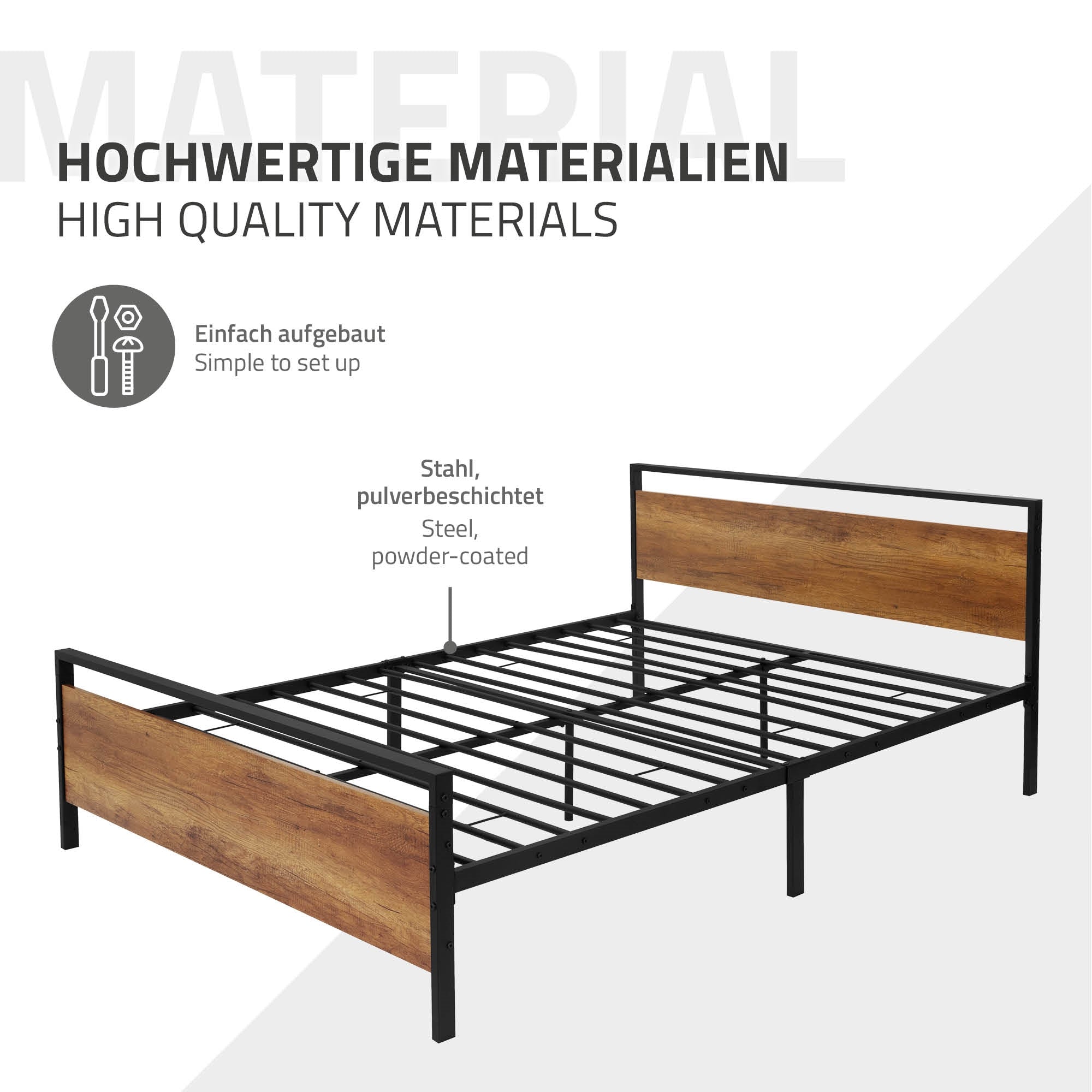 Metalen bed met houten frame en lattenbodem in de kamer.