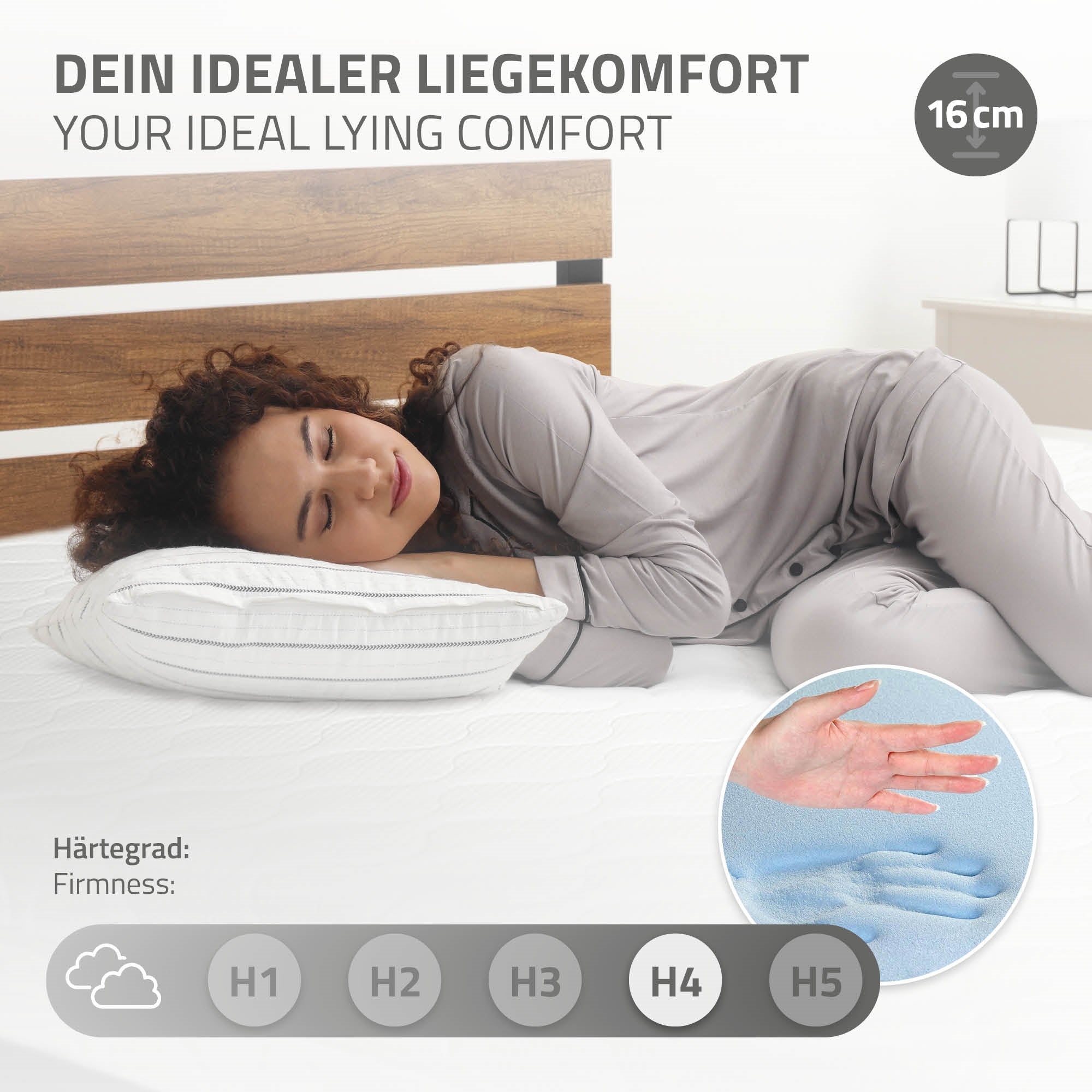Frau liegt auf einem Bett mit Kissen, zeigt Liegekomfort und Härtegrad H4.