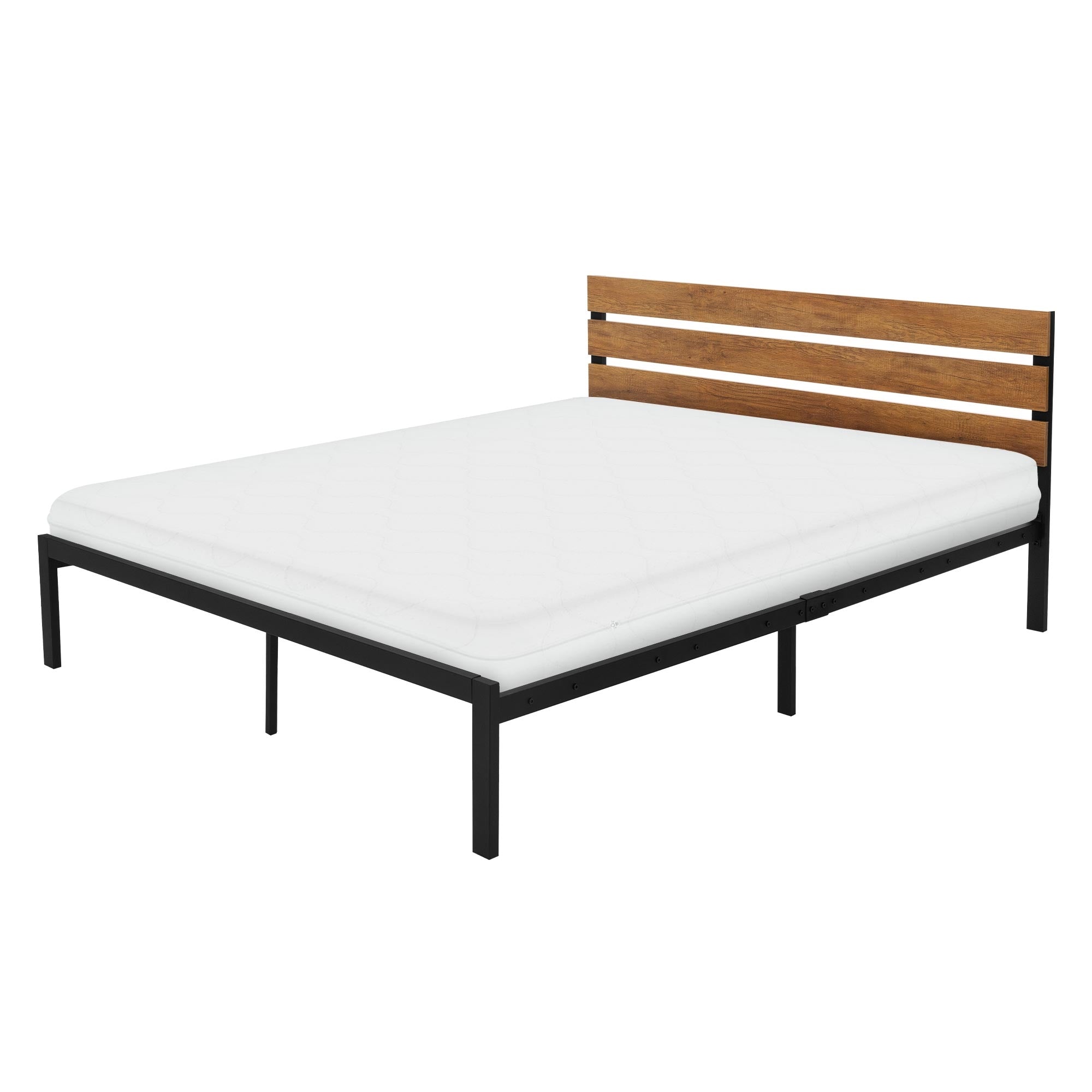 Doppelbett mit Matratze und Holzlattenkopfteil auf einem Teppich.