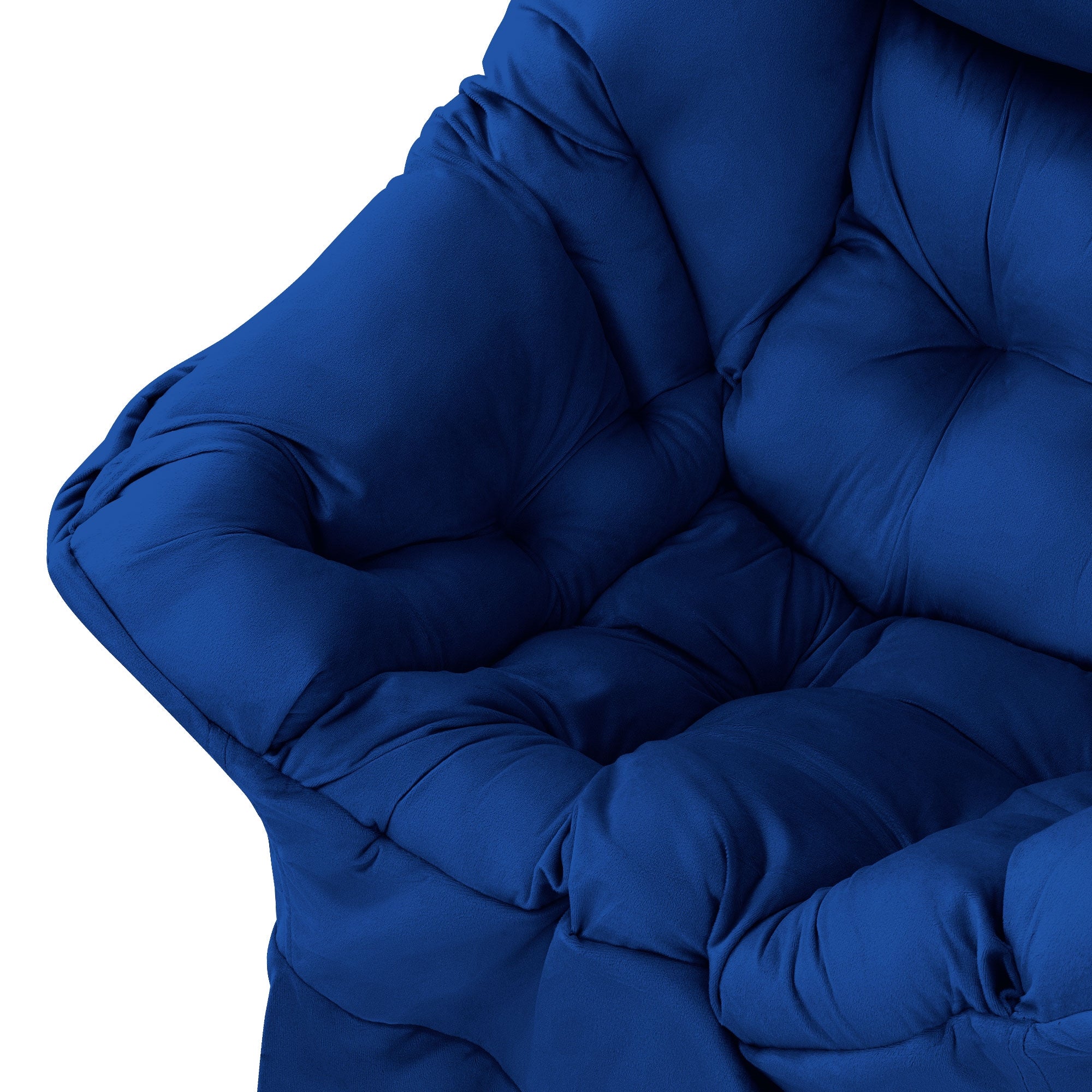 Blauwe stoel met gestoffeerde bekleding en hoge rugleuning.