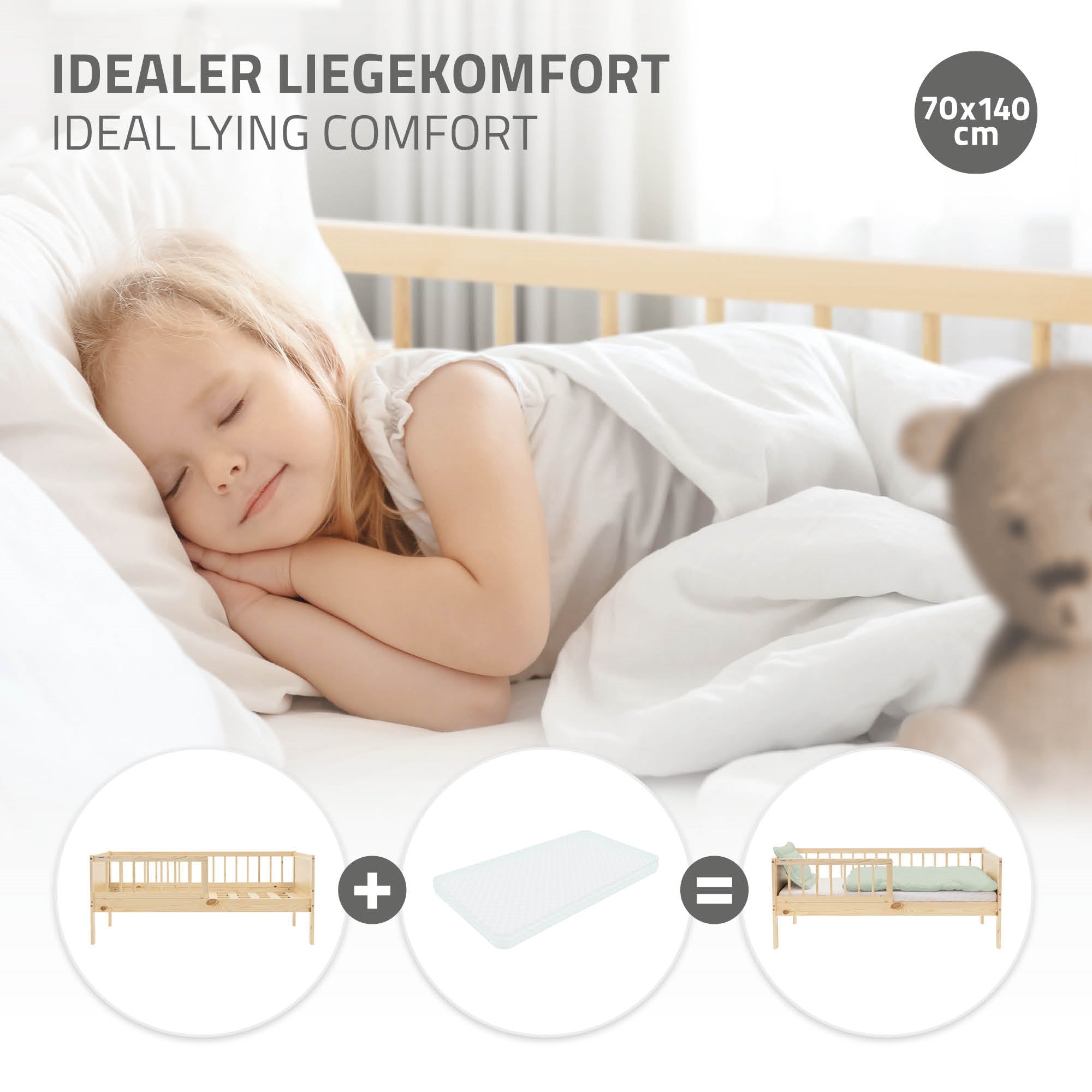 Schlafendes Kind in einem Bett mit weißer Bettwäsche und einem Stofftier.