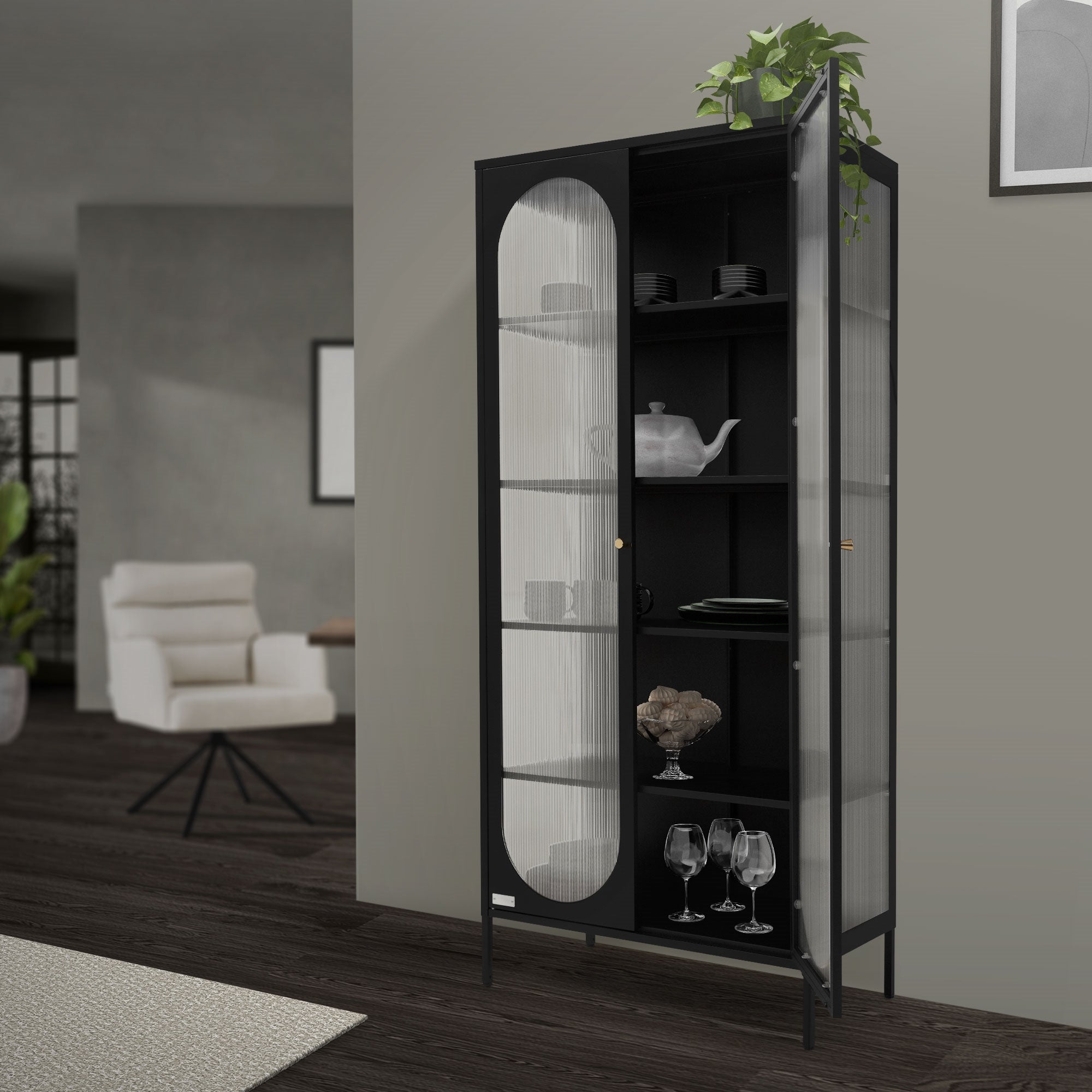 Armario vitrina negro con puertas de vidrio y plantas en la habitación.
