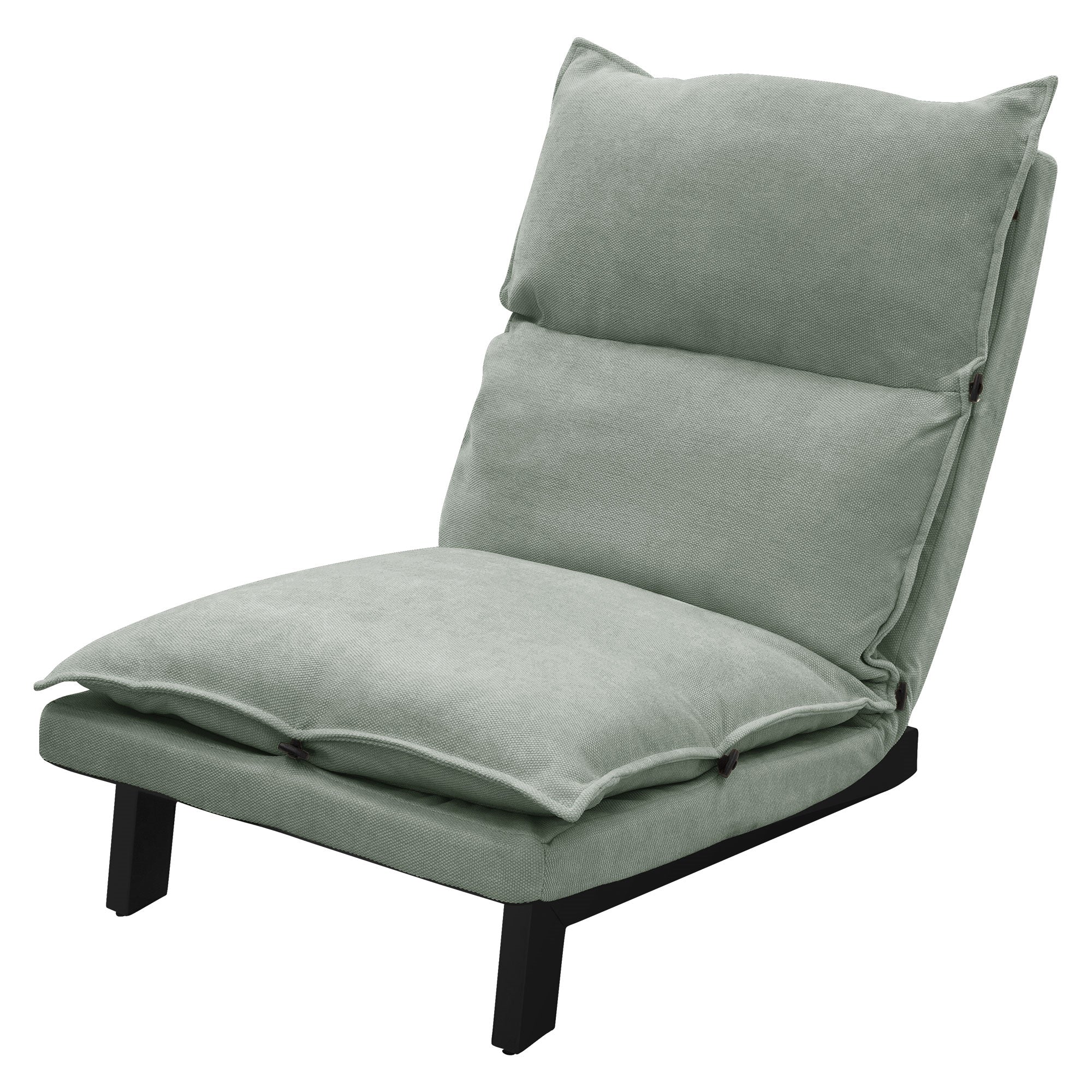 Un fauteuil vert menthe avec deux grands coussins en position droite.
