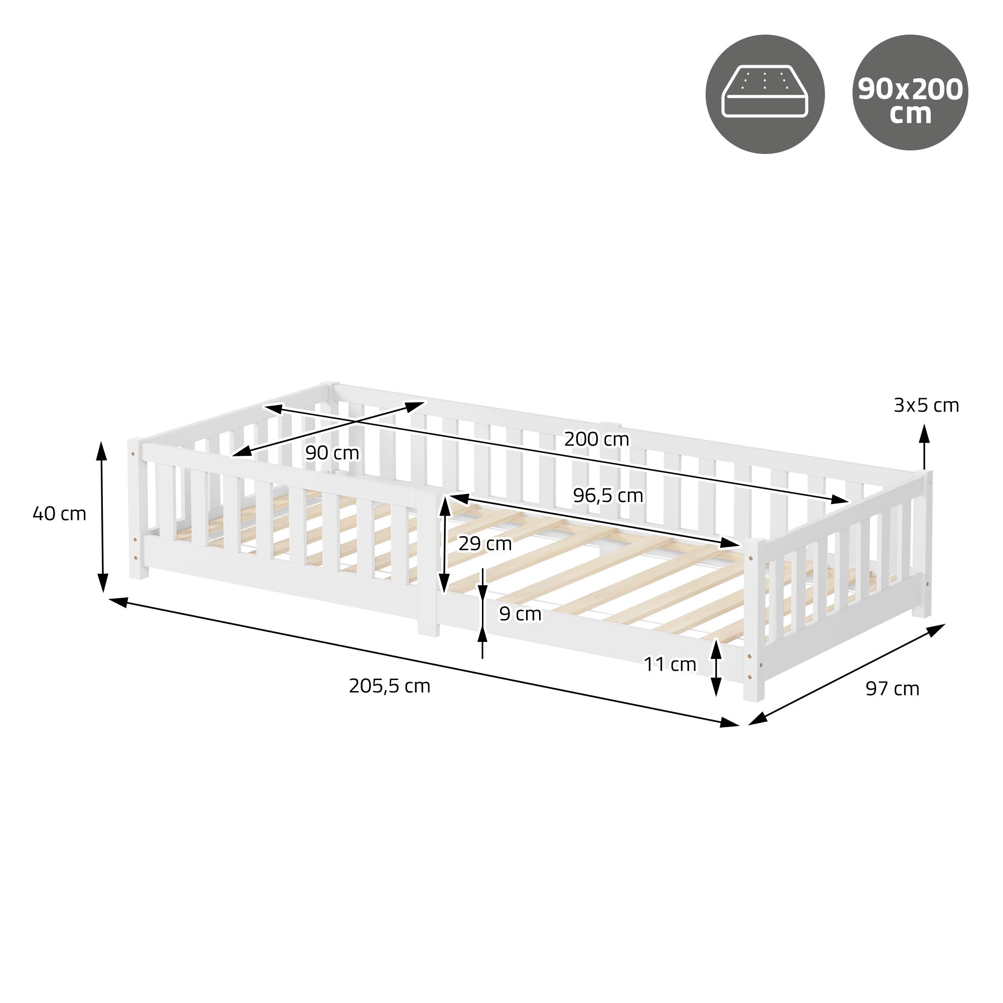 Hvid børneseng med dimensioner 200x90 cm og lamelbund.