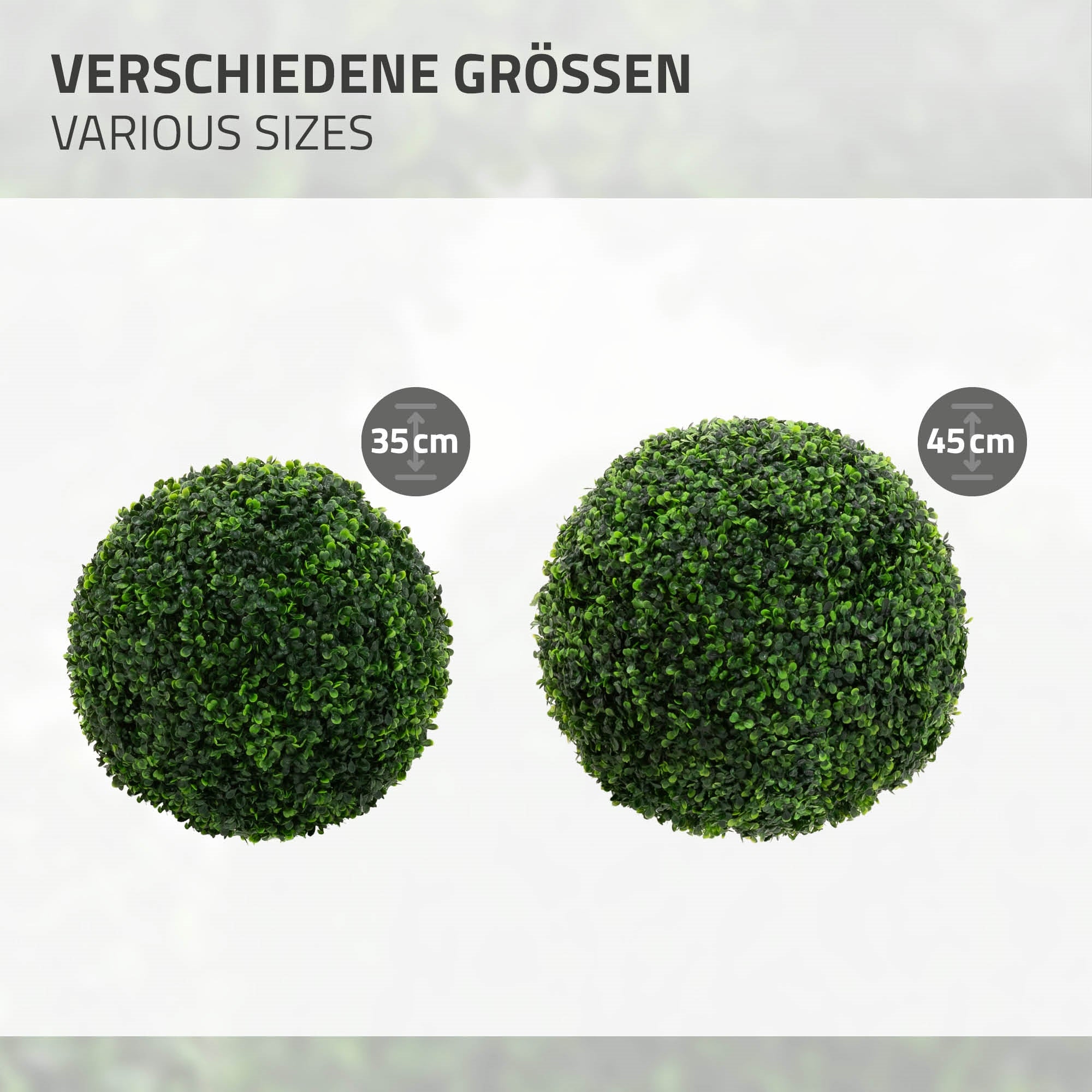 Zwei grüne Kugeln aus Kunstpflanzen in verschiedenen Größen, 35 cm und 45 cm.