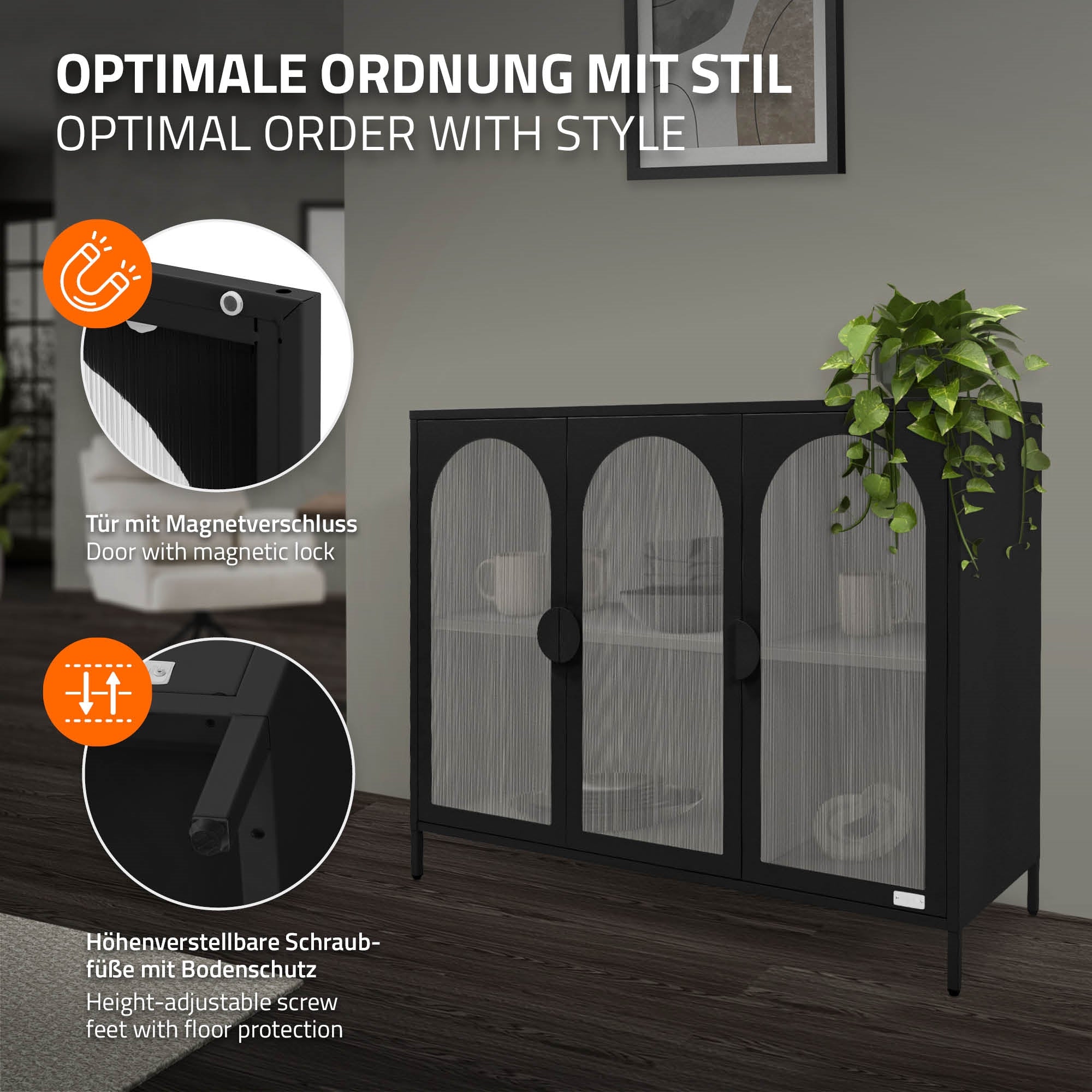 Schwarzer Schrank mit drei Fächern, Tür mit Magnetverschluss.