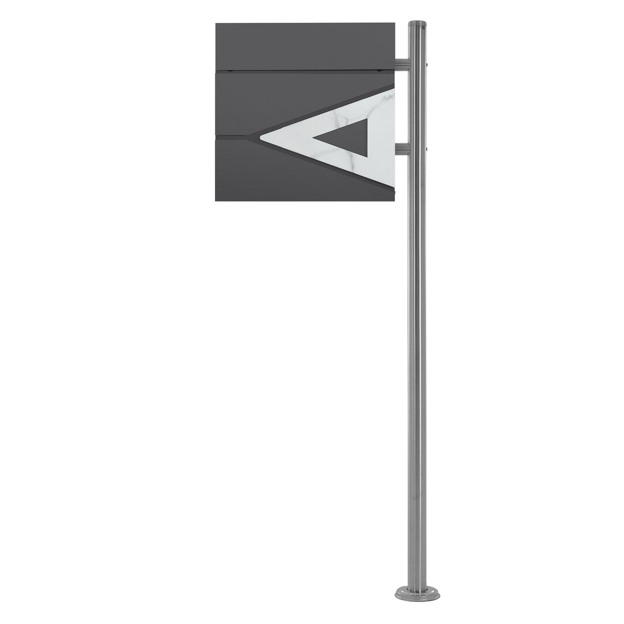 Postkasse i anthracit med et dekorativt element, monteret på en stolpe.
