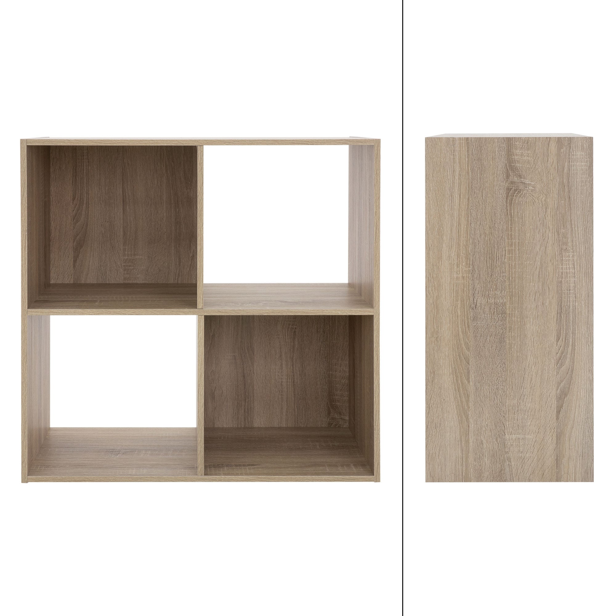 Holzregal mit vier Fächern in hellem Holzton.
