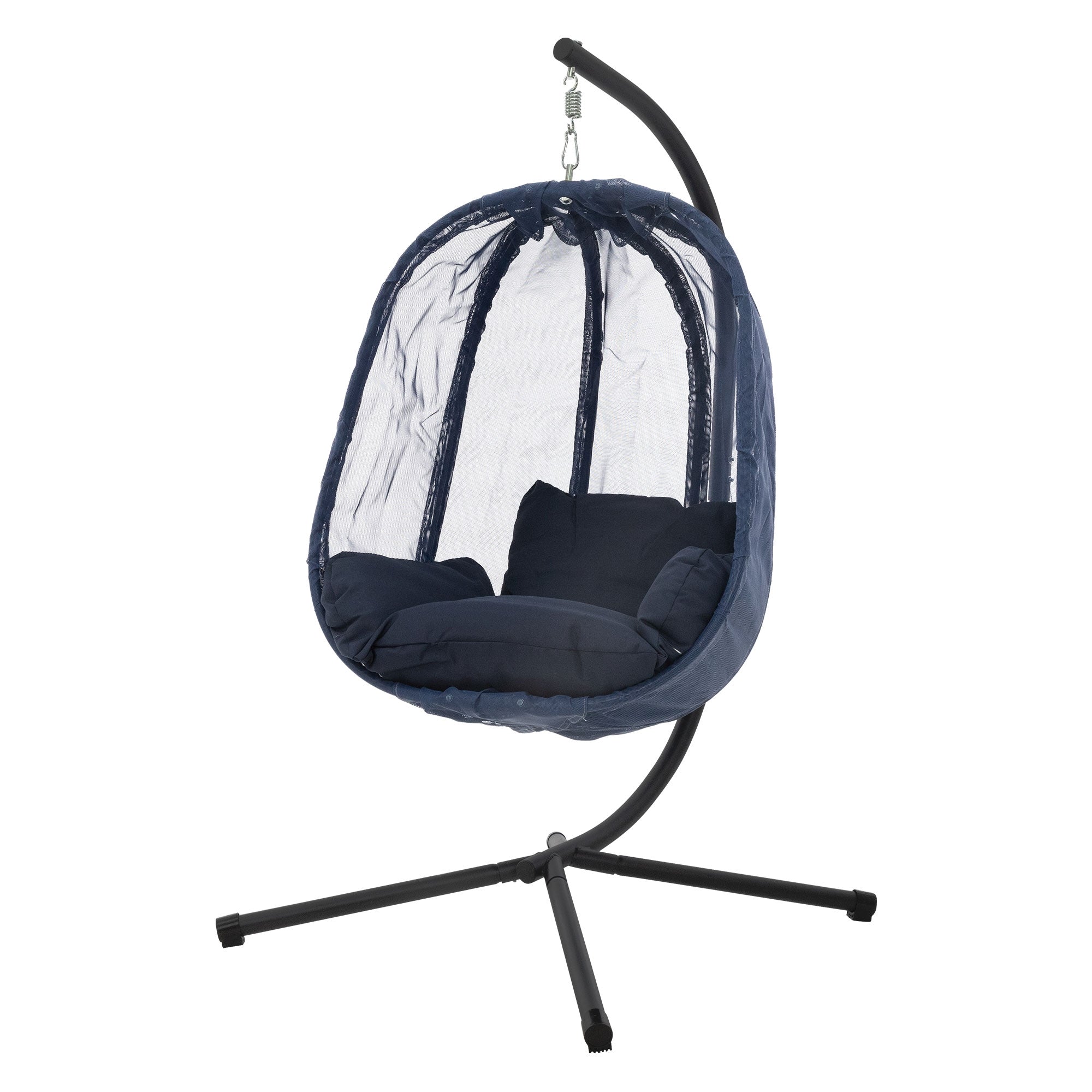 Blauer Hängesessel mit Kissen, hängend an einem Ständer.