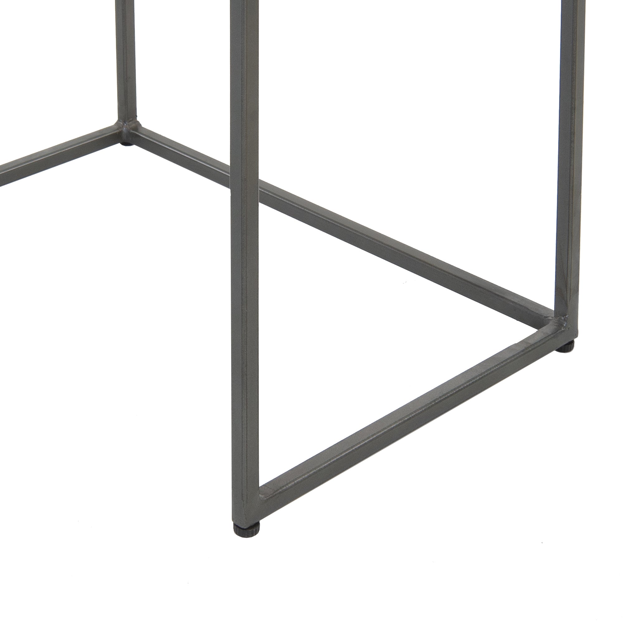 Metallgestell eines Tisches, Detailansicht der unteren Struktur.