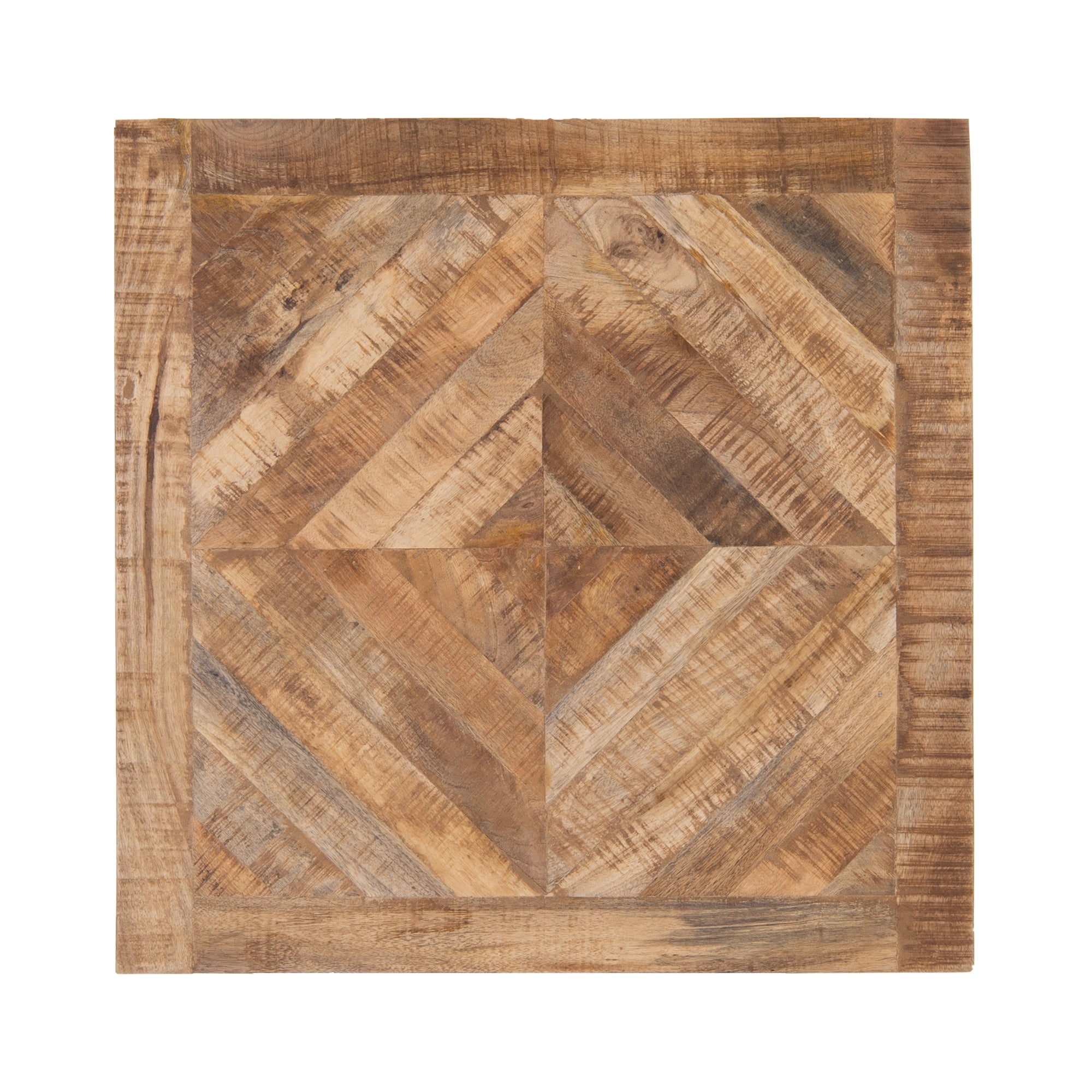 Tablero de madera con patrón geométrico en varios tonos de marrón.