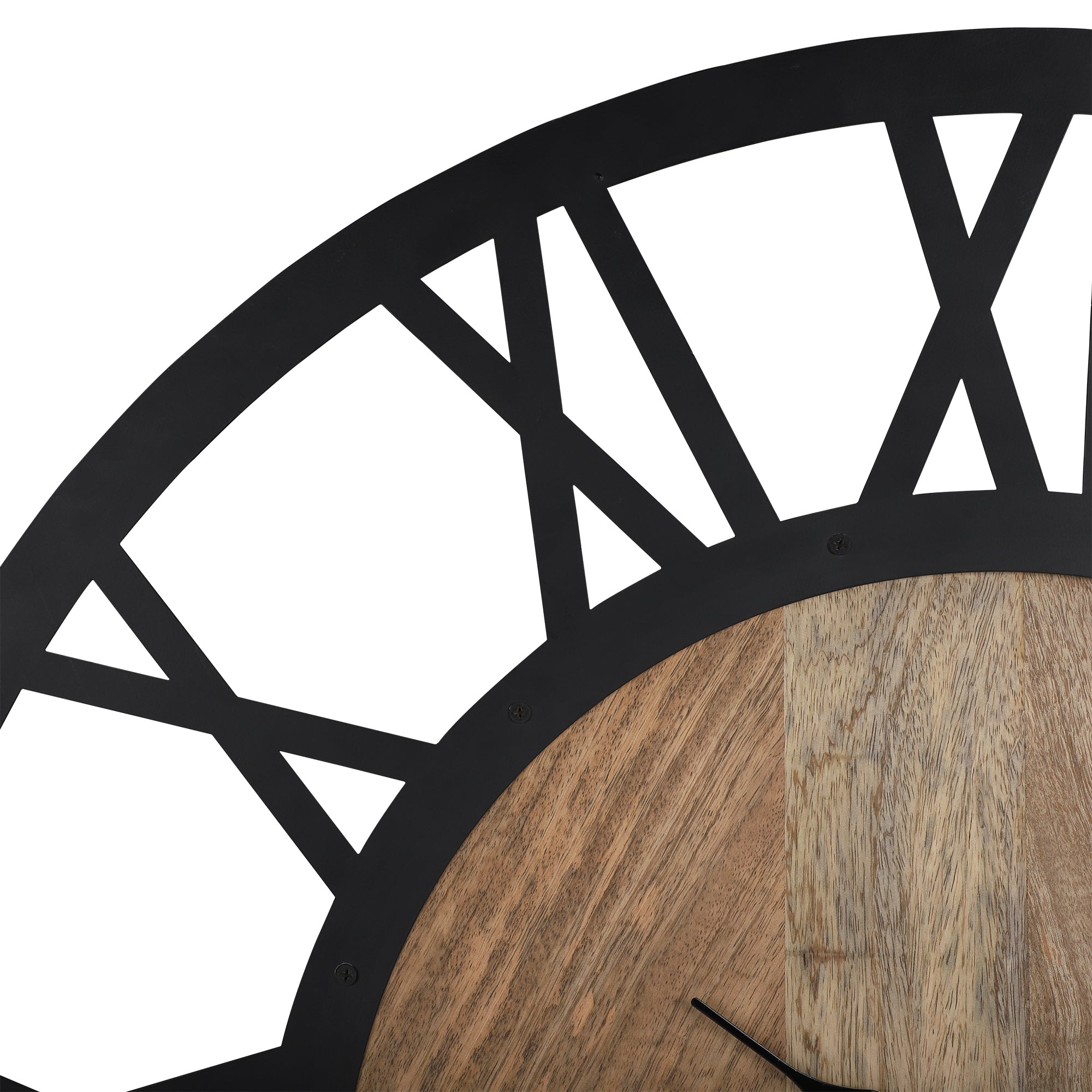 Toma de detalle del marco de un reloj redondo con elementos negros y de color madera.