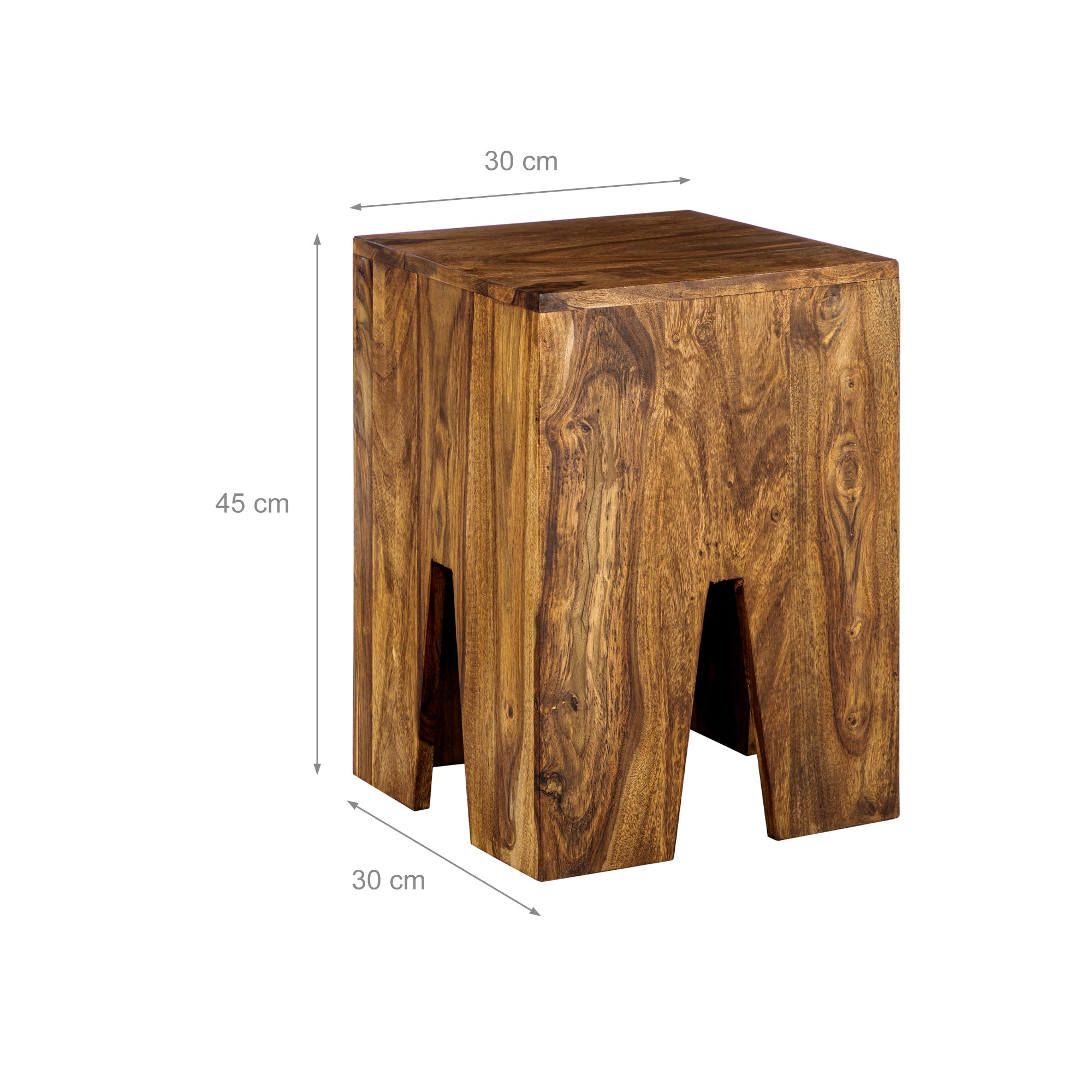 Silla de madera con dimensiones de 30 cm x 30 cm x 45 cm.