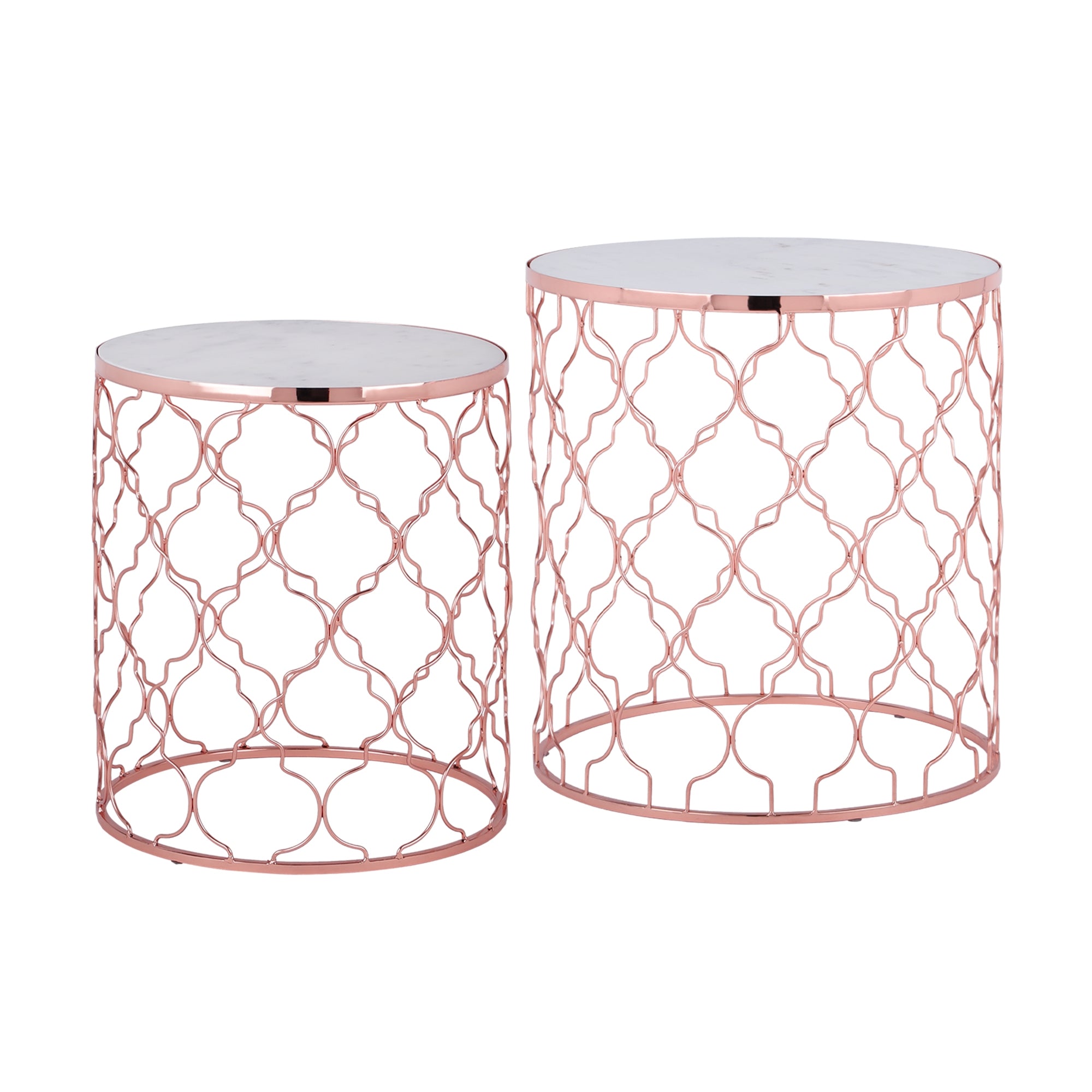 To runde sideborde med rosaguld struktur og dekorativt design.